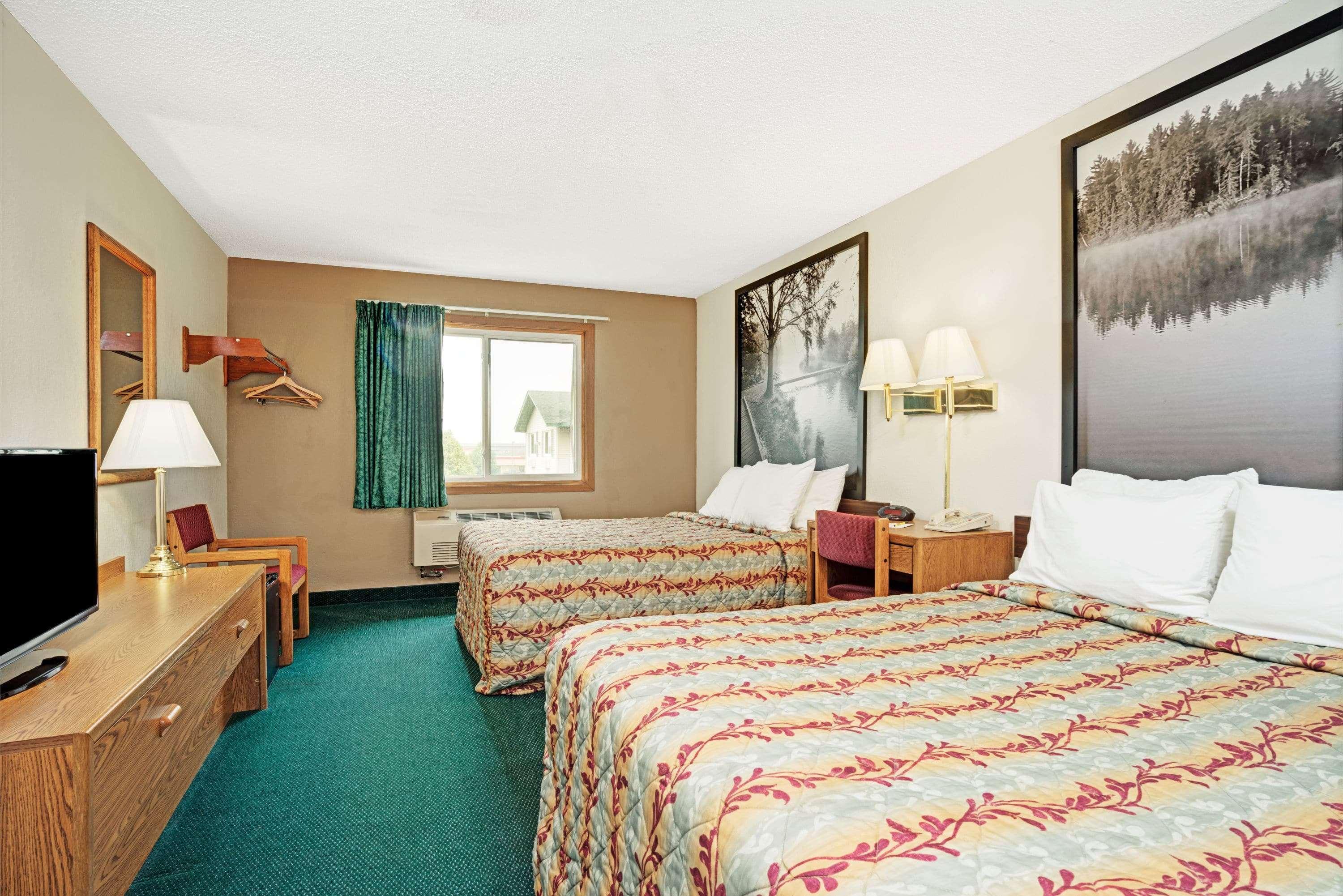 Super 8 By Wyndham Rogers Minnesota Exterior foto